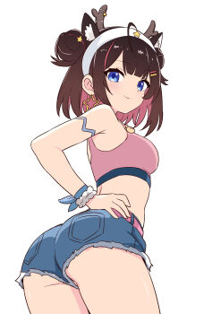 1girl absurdres agari_raburi ahoge animal_ear_fluff animal_ears bare_shoulders blue_eyes brown_hair colored_inner_hair commentary cowboy_shot denim denim_shorts earrings hair_ornament hairband hairclip hand_on_own_hip highres horns jewelry looking_at_viewer multicolored_hair parallel_hairclips pink_hair pink_sports_bra pink_streaks project-sp shorts smile sports_bra star_(symbol) star_earrings streaked_hair thighs virtual_youtuber white_background white_hairband wucandan_de_gangtanke