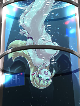 1girl air_bubbles asphyxiation ass blonde_hair blue_guardian_margaret bound breasts bubble convenient_censoring drowning earrings foxeye green_eyes hair_ornament hairband highres imminent_death jewelry large_breasts margaret_(blue_guardian_margaret) nude ryona submerged torture underwater upside-down water water_tank