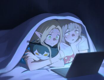 2girls :o blonde_hair character_pillow commentary_request computer contemporary dungeon_meshi elf falin_touden green_eyes hand_on_own_chin highres izutsumi korean_commentary laptop marcille_donato mayo_(mayo88meshi) multiple_girls nervous_sweating night pointy_ears shirt sidelocks sweat t-shirt teeth under_covers yellow_eyes