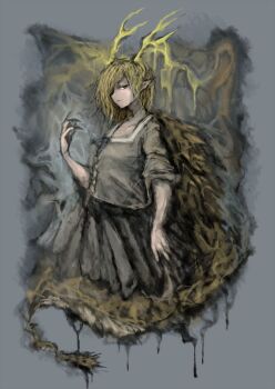 1girl 2b-ge antlers blonde_hair blue_shirt dragon_girl dragon_horns dragon_tail fur-tipped_tail green_scales green_tail highres horns kicchou_yachie looking_at_viewer monster_girl pointy_ears red_eyes scales shirt short_hair simple_background skirt smile square_neckline tail touhou turtle_shell yellow_horns