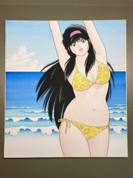Rule 34 | 1girl, armpits, arms up, asaoka natsumi, beach, bikini, black hair, blue sky, breasts, brown eyes, cleavage, cloud, commentary request, cowboy shot, day, floral print, floral print bikini, hairband, highres, horizon, long hair, looking at viewer, miura mitsuru, navel, ocean, official artist extra, open mouth, outdoors, pink hairband, print bikini, side-tie bikini bottom, skindentation, sky, smile, solo, standing, swimsuit, teeth, the kabocha wine, thighs, traditional media, upper teeth only, very long hair, yellow bikini