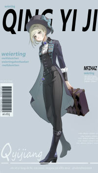 1girl absurdres arms_behind_back ascot barcode black_boots black_coat black_hat black_pants black_vest blue_bow boater_hat boots bow coat collared_shirt commentary_request full_body grey_background grey_eyes grey_hair hair_bun hat hat_bow highres holding holding_suitcase looking_at_viewer pants pinyin_text qingyi_jiang reverse:1999 shirt single_side_bun smile solo suitcase vertin_(reverse:1999) vest waistcoat walking white_ascot white_shirt