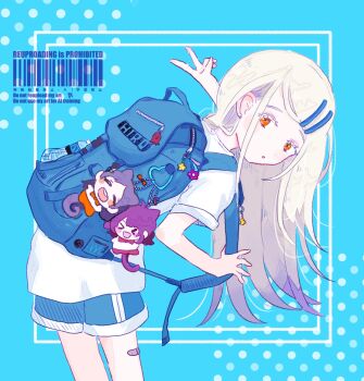 1girl :o aoshirota arm_up backpack bag bag_charm bandaid bandaid_on_leg blonde_hair blue_background blue_shorts bottle charm_(object) chibigurumi colored_eyelashes commentary_request flipped_hair gakuen_idolmaster gradient_hair hair_ornament hairclip hanami_ume holding_strap idolmaster inset_border kuramoto_china leaning_forward long_hair looking_at_viewer looking_to_the_side multicolored_hair name_tag open_mouth orange_eyes parallel_hairclips purple_hair shinosawa_hiro shirt shorts solo striped_clothes striped_shorts t-shirt v water_bottle watermark white_shirt