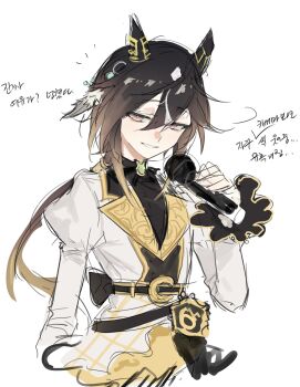 1girl 241225a animal_ears brown_hair ear_covers highres hope&#039;s_herald_(umamusume) horse_ears horse_girl microphone multicolored_hair simple_background sketch smile solo stay_gold_(umamusume) streaked_hair translation_request umamusume upper_body white_background