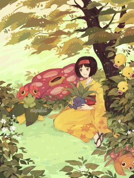 1girl bellossom bellsprout black_hair brown_eyes commentary erika_(pokemon) eyelashes gen_1_pokemon gen_2_pokemon grass hairband highres holding holding_pokemon japanese_clothes kimono leaf leaf_print miyaulait nintendo oddish paras parted_lips pokemon pokemon_(creature) pokemon_hgss red_hairband red_sash sash short_hair sitting smile tabi tree vileplume white_legwear wide_sleeves yellow_kimono