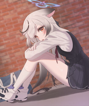 1girl absurdres alternate_costume animal_ears black_dress black_hair black_streaks blue_archive blue_halo blurry blurry_background blush brick_wall commentary cross-laced_shoes crossed_arms dress dutch_angle film_grain from_side gradient_hair grey_hair hair_between_eyes hair_over_shoulder half_updo halo highres hugging_own_legs kneehighs knees_up kokona_(blue_archive) leaning_forward long_hair long_sleeves looking_at_viewer mang_722 multicolored_hair neck_ribbon open_mouth orange_eyes pinafore_dress pleated_dress red_ribbon ribbon school_uniform shadow shirt shoes short_dress sidelocks sitting sleeveless sleeveless_dress sneakers socks solo streaked_hair tiger_ears tiger_girl very_long_hair white_shirt white_shoes white_socks
