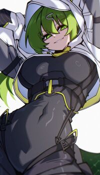 1girl absurdres arknights arknights:_endfield belt black_bodysuit bodysuit breasts cleavage commentary covered_navel crocodile_girl crocodilian_tail cropped_jacket double-parted_hair dryegen fluorite_(arknights) gloves green_eyes green_hair hair_between_eyes high_belt highres hood hood_up hooded_jacket impossible_bodysuit impossible_clothes jacket large_breasts latex latex_bodysuit lizard_tail long_hair looking_at_viewer navel reptile_boy simple_background smile smirk smug snake_girl snake_tail solo tail white_background white_jacket
