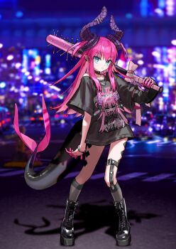 1girl arm_at_side asymmetrical_horns baseball_bat black_boots black_choker black_shirt blurry blurry_background boots bracelet choker closed_mouth cute_weapon detached_sleeves dragon_girl dragon_horns dragon_tail ear_piercing elizabeth_bathory_(fate) elizabeth_bathory_(perfect)_(fate) elizabeth_bathory_(perfect)_(first_ascension)_(fate) expressionless fate/grand_order fate_(series) full_body game_cg grey_socks heart_pendant holding holding_baseball_bat holding_weapon horn_piercing horns jewelry kneehighs legwear_garter long_hair long_sidelocks looking_at_viewer official_art over_shoulder oversized_clothes oversized_shirt piercing pink_hair pink_nails platform_boots pointy_ears purple_horns shirt sidelocks single_detached_sleeve single_legwear_garter socks solo spiked_bat t-shirt tail third-party_source uneven_horns wada_arco weapon weapon_over_shoulder