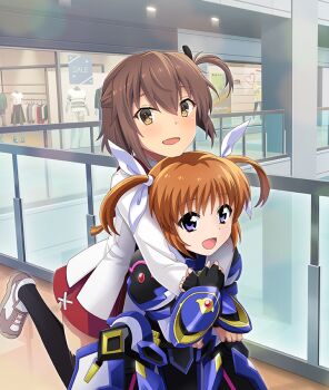 2girls :d armor black_gloves black_ribbon black_thighhighs blue_armor blush brown_hair crossover dot_nose etou_kanami fingerless_gloves game_cg gem gloves hair_ribbon heart hug hug_from_behind indoors long_sleeves looking_at_viewer lyrical_nanoha magical_girl mahou_shoujo_lyrical_nanoha_detonation mall mannequin minoseki_gakuin_uniform multiple_girls official_art one_side_up open_mouth purple_eyes railing red_gemstone red_skirt ribbon shirt shoes short_hair skirt smile standing standing_on_one_leg storefront takamachi_nanoha takamachi_nanoha_(formula_ii) thighhighs third-party_source toji_no_miko toji_no_miko:_kizamishi_issen_no_tomoshibi two_side_up white_ribbon white_shirt white_shoes yellow_eyes