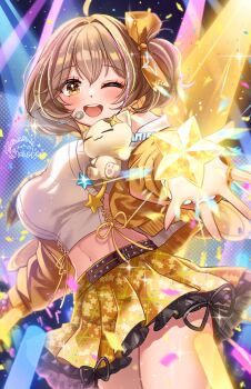 1girl ahoge anis_(nikke) anis_(star)_(t.t._star)_(nikke) blush breasts brown_hair cat_ornament commentary confetti cropped_shirt english_commentary goddess_of_victory:_nikke headset highres idol jacket jewelry large_breasts looking_at_viewer midriff navel necktie nekoponart official_alternate_costume one_eye_closed open_mouth plaid_clothes plaid_necktie shirt short_hair skirt smile star-shaped_pupils star_(symbol) symbol-shaped_pupils teeth upper_teeth_only white_shirt yellow_jacket yellow_necktie yellow_skirt