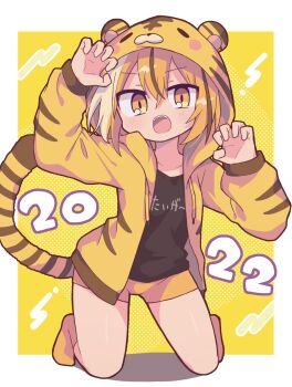 1girl 2022 animal_hood black_shirt blonde_hair blush border brown_streaks chinese_zodiac claw_pose clothes_writing collarbone commentary_request double-parted_bangs drawstring full_body hair_between_eyes hands_up highres hood hood_up hoodie long_sleeves looking_at_viewer multicolored_hair no_shoes open_mouth orange_hair original outside_border richard_(richaball) shirt short_hair shorts socks solo streaked_hair teeth tiger_hood translated upper_teeth_only white_border year_of_the_tiger yellow_background yellow_eyes yellow_hoodie yellow_shorts yellow_socks