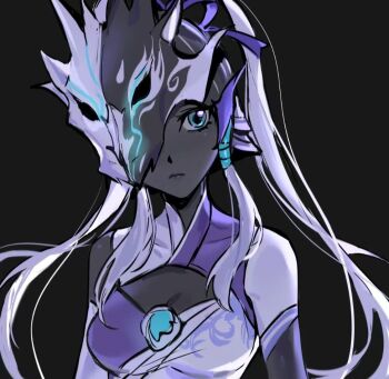 1girl artist_name artist_request black_background blue_eyes bodysuit breasts cleavage covered_eyes duel_monster female_focus helmet helmet_over_eyes long_hair looking_at_viewer mask ornament solo solo_focus swordsoul_(yu-gi-oh!) swordsoul_of_mo_ye white_hair yu-gi-oh!