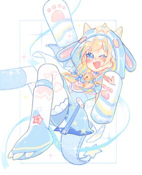 1girl animal_costume animal_ear_hood animal_hands arm_up bell blue_boots blue_bow blue_cloak blue_eyes blue_shirt blue_shorts blush boots border bow cloak colored_eyelashes danqingjoker deepwood_dream_(infinity_nikki) dragon_costume dragon_horns dragon_tail dragon_wings fake_animal_ears fake_tail fake_wings fang fingerless_gloves foot_out_of_frame frilled_shorts frills fur_gloves gloves grid_background hair_bow hair_ornament hair_over_shoulder happy heart heart_print highres hood hood_up hooded_cloak horned_hood horns infinity_nikki knee_boots long_hair low_twintails multicolored_boots multicolored_hair neck_bell nikki_(series) one_eye_closed open_mouth outside_border pantyhose paw_gloves paw_shoes print_pantyhose print_shirt shirt shorts small_horns smile solo sparkle star_(symbol) star_hair_ornament star_print stitches streaked_hair striped_clothes striped_horns striped_pantyhose tail twintails two-tone_boots vertical-striped_clothes vertical-striped_pantyhose waving white_background white_boots white_border white_gloves white_pantyhose wings yellow_horns
