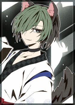 1boy animal_ears black_hair black_tail checkered_clothes choker commentary green_eyes green_hair higanbana_no_saku_yoru_ni japanese_clothes kimono kyou_(higanbana) multicolored_hair one_eye_covered short_hair smirk solo symbol-only_commentary tail two-tone_hair umibenokurage wolf_boy wolf_ears wolf_tail