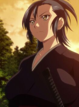 1girl alternate_hairstyle black_kimono blue_hair breasts covered_breasts hair_up highres hiraku_kaneko japanese_clothes katana kimono large_breasts manyuu_chifusa manyuu_hikenchou ponytail serious sunset sword tomboy weapon yellow_eyes