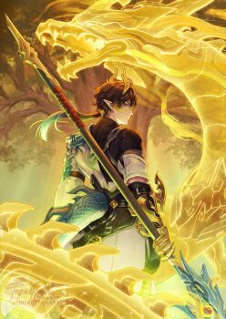 1boy black_shirt brown_hair closed_mouth commentary dan_heng_(honkai:_star_rail) dan_heng_(permansor_terrae)_(honkai:_star_rail) dragon dragon_boy dragon_horns dragon_tail english_commentary expressionless floating_hair from_behind gauntlets gradient_hair green_hair highres holding holding_behind_back holding_polearm holding_weapon holding_weapon_behind_back honkai:_star_rail honkai_(series) horns ingridtan long_hair looking_at_viewer looking_back male_focus multicolored_hair pointy_ears polearm ponytail shirt signature solo spear tail tree weapon yellow_horns