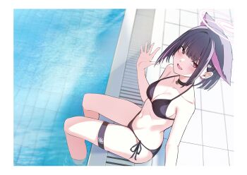 1girl absurdres alternate_costume animal_ears armpit_crease bikini black_bikini black_choker black_hair blue_archive blunt_ends blush border breasts cat_ears choker cleavage collarbone commentary day emblem from_above from_side halo hand_up highres kazusa_(blue_archive) looking_at_viewer looking_to_the_side medium_breasts multicolored_hair navel open_mouth outdoors outstretched_hand pink_halo pink_streaks pool poolside red_eyes short_hair side-tie_bikini_bottom sideways_glance sitting smile soaking_feet solo stomach streaked_hair string_bikini swimsuit thigh_strap tsurime tsyn water waving white_border
