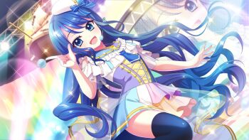 1girl beret black_thighhighs blue_bow blue_corset blue_eyes blue_hair blue_necktie bow checkered_floor concert corset dot_nose dress dutch_angle film_grain futaba_shiho game_cg hand_up hat hat_bow head_tilt headset idol idol_clothes index_finger_raised izumi_tsubasu layered_skirt lens_flare long_hair mole mole_under_mouth necktie non-web_source official_art open_mouth orange_skirt purple_skirt re:stage! screen ship short_necktie skirt smile solo sparkle stage_lights standing standing_on_one_leg swept_bangs thighhighs tilted_headwear very_long_hair watercraft white_dress white_hat zettai_ryouiki