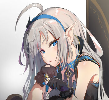 1girl absurdres ahoge aoiromya black_gloves blue_eyes blue_hairband chess_piece commentary female_tyrant_(stella_sora) gloves grey_background grey_hair hairband highres holding holding_chess_piece key long_hair looking_at_viewer open_mouth pointy_ears simple_background solo stella_sora tyrant_(stella_sora) upper_body