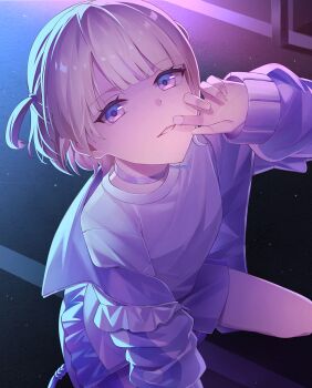1girl blonde_hair blunt_bangs choker commentary_request hand_up highres hololive hololive_dev_is jacket ko_ne0ne_ne looking_at_viewer multicolored_hair off_shoulder parted_lips purple_choker purple_eyes purple_hair purple_jacket purple_shorts shirt short_hair shorts sleeves_past_wrists solo squatting streaked_hair todoroki_hajime todoroki_hajime_(1st_costume) two-sided_fabric two-sided_jacket two_side_up virtual_youtuber white_jacket white_shirt