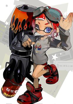 1girl black_shorts blue_eyes blush closed_mouth commentary corrupted_twitter_file dark-skinned_female dark_skin english_commentary fang fang_out gift_art goggles goggles_on_head gradient_hair grey_background grey_sweater gun hand_up high_tops highres inkling inkling_girl inkling_player_character leg_up long_sleeves multicolored_hair nintendo one_eye_closed p-pepper pointy_ears print_sweater purple_hair purple_pupils range_blaster_(splatoon) red_hair red_shoes shoes short_eyebrows short_hair short_shorts shorts sidelocks simple_background smile sneakers solo splatoon_(series) standing standing_on_one_leg star_(symbol) sweater tan tentacle_hair v-shaped_eyebrows weapon white_background wispy_bangs