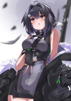 1girl ahoge arknights bare_shoulders black_eyes black_gloves black_hair black_jacket breasts buckle commentary cowboy_shot feather_hair fingerless_gloves from_below gloves grey_background hair_between_eyes highres jacket la_pluma_(arknights) looking_at_viewer shanshan_(user_cxua4283) simple_background sleeveless snap-fit_buckle solo