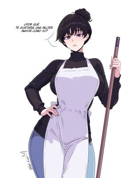 1girl absurdres apron black_hair black_sweater blue_eyes breasts chainsaw_man check_translation commentary cowboy_shot curvy denim english_commentary gratam hair_bun hand_on_own_hip highres holding jeans large_breasts looking_at_viewer mature_female mitaka_asa's_mother narrow_waist open_mouth pants simple_background single_hair_bun solo spanish_text sweater talking translation_request turtleneck turtleneck_sweater twitter_username white_apron white_background wide_hips