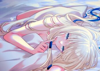 Rule 34 | 1boy, absurdres, androgynous, blonde hair, blue eyes, blue hair, blush, fate/grand order, fate (series), finger to mouth, gradient hair, hair tubes, highres, long hair, looking at viewer, low-tied sidelocks, lying, male focus, multicolored hair, noah (fate), on bed, open mouth, punta, sidelocks, smile, solo, trap, very long hair