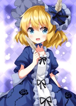1girl :d back_bow black_ribbon blonde_hair blue_bow blue_dress blue_eyes blue_hat blush bow champaign_of_unfinished_dreams collarbone commentary_request cosplay cowboy_shot dress feathers hand_up hat highres holding holding_feather looking_at_viewer medicine_melancholy murakage_ophela open_mouth puffy_short_sleeves puffy_sleeves purple_background ribbon ruu_(tksymkw) short_hair short_sleeves smile solo touhou