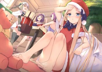 >_< 4girls abigail_williams_(fate) absurdres bare_legs barefoot black_bra black_gloves blonde_hair blush bra cabin capelet child christmas_tree commentary_request convenient_leg dress elbow_gloves fate/grand_order fate_(series) flat_chest flying_sweatdrops forehead fur-trimmed_capelet fur-trimmed_dress fur-trimmed_gloves fur_trim gloves hat helena_blavatsky_(fate) highres indoors jeanne_d'arc_(fate) jeanne_d'arc_alter_santa_lily_(fate) katsushika_hokusai_(fate) looking_at_another looking_at_viewer multiple_girls purple_hair red_dress sack sakimiya_mafu santa_costume santa_dress santa_hat silver_hair sitting standing stuffed_animal stuffed_toy sweatdrop teddy_bear toes underwear wiping_forehead wiping_sweat wooden_floor wooden_wall