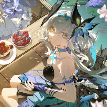 1girl bare_shoulders blue_bow blue_choker blueberry boat bow bowl breasts bug butterfly butterfly_on_hand cake chinese_commentary choker commentary_request crossed_bangs dress duet_night_abyss flower food fruit green_dress guaisanmu hair_between_eyes head_bow highres horns insect long_hair looking_at_viewer medium_breasts on_boat plate psyche_(duet_night_abyss) solo strawberry water watercraft white_hair yellow_eyes