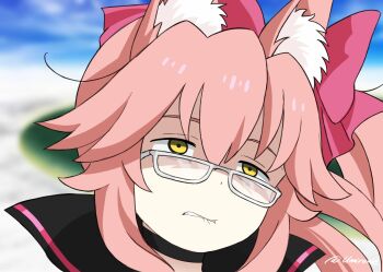 1girl animal_ear_fluff animal_ears black_bodysuit bodysuit bow exhausted fate/grand_order fate_(series) fox_ears fox_girl koyanskaya_(assassin)_(first_ascension)_(fate) koyanskaya_(fate) make_heroine_ga_oo_sugiru! meme pink_bow pink_hair scene_reference umirunie white-framed_eyewear yellow_eyes