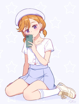 1girl absurdres beret closed_mouth collarbone hat head_tilt highres holding holding_phone kafka963 kneehighs looking_at_phone love_live! love_live!_superstar!! low_twintails orange_hair phone purple_eyes shibuya_kanon shirt shoes short_sleeves sitting skirt socks solo twintails wariza white_hat white_shirt white_socks