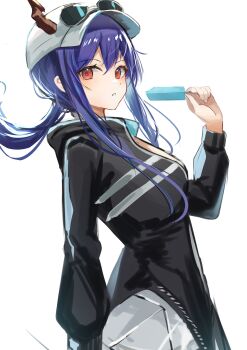 arknights azuazu_0405 baseball_cap black_hoodie blue_hair breasts ch'en_(arknights) ch'en_the_holungday_(arknights) dragon_girl dragon_horns eyewear_on_head food hair_between_eyes hat highres holding holding_food hood hoodie horns long_hair looking_at_viewer medium_breasts official_alternate_costume red_eyes simple_background sunglasses white_background white_hat