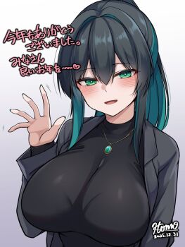 black_hair black_shirt blush breasts colored_inner_hair commentary_request green_eyes green_hair hiruno jewelry large_breasts multicolored_hair necklace open_mouth original ponytail shirt signature upper_body waving yuina_(hiruno)