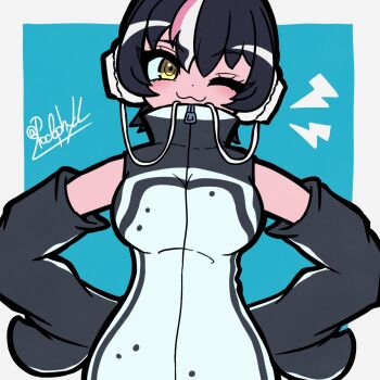 1girl bare_shoulders black_hair blue_background breasts commentary_request elbow_gloves galapagos_penguin_(kemono_friends) gloves highres hood hoodie kemono_friends kemono_friends_3 large_breasts looking_at_viewer multicolored_hair one_eye_closed penguin_girl podophyll short_hair simple_background sleeveless solo streaked_hair yellow_eyes zipper