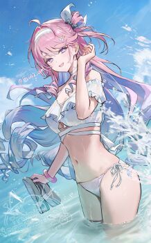 1girl ahoge alternate_costume bare_shoulders bikini black_bow blue_hair blue_sky blush bow breasts colored_inner_hair commentary_request day denia_(wuthering_waves) gradient_hair hair_bow hair_intakes hand_up highres holding holding_sandals long_hair looking_at_viewer medium_breasts multicolored_hair navel omelet_tomato open_mouth outdoors pink_hair purple_eyes purple_hair sandals sky smile solo stomach swimsuit watermark white_bikini wuthering_waves