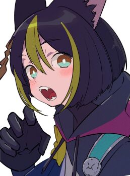 1boy animal_ears aqua_eyes black_hair brown_eyes claw_pose fangs fox_boy fox_ears genshin_impact green_hair highres looking_at_viewer medium_hair multicolored_eyes multicolored_hair nploser open_mouth simple_background solo streaked_hair tighnari_(genshin_impact) two-tone_eyes white_background