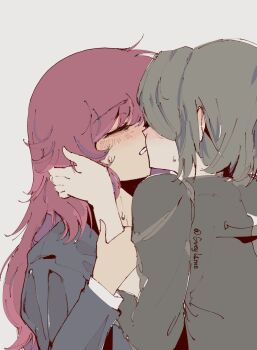 2girls black_jacket blush closed_eyes green_hair grey_background grey_shirt greyl1me hand_in_another's_hair highres holding_another's_wrist jacket loli_(to_be_hero_x) long_hair multiple_girls parted_lips red_hair shirt short_hair simple_background sweat to_be_hero to_be_hero_x wang_nuonuo yuri