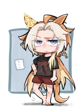 Rule 34 | ..., 1girl, animal ears, barefoot, beer hsk, black shirt, blonde hair, brown hair, chibi, closed mouth, clothes writing, forehead, full body, grey background, grey hair, horse ears, horse girl, horse tail, multicolored hair, orfevre (umamusume), parted bangs, purple eyes, red shorts, shadow, shirt, short sleeves, shorts, solo, spoken ellipsis, standing, tail, translation request, two-tone background, two-tone hair, umamusume, white background