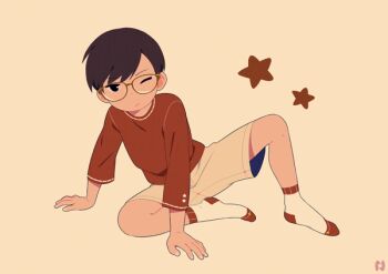 1boy arm_support black_eyes child closed_mouth glasses looking_at_viewer male_focus noeyebrow_(mauve) one_eye_closed original shirt short_hair shorts simple_background socks solo star_(symbol) t-shirt
