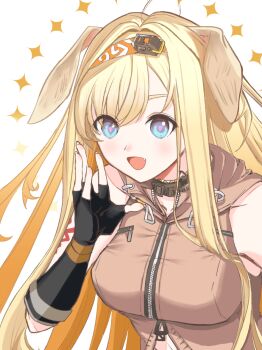 1girl :d animal_ears arknights bare_shoulders black_gloves blonde_hair blue_eyes brigid_(arknights) brown_jacket chinese_commentary commentary_request dog_ears dog_girl elbow_gloves eyes_visible_through_hair fang fingerless_gloves gloves gradient_hair hair_intakes hairband hand_up highres jacket light_blush long_hair looking_at_viewer multicolored_hair open_mouth orange_hair orange_hairband pink_pupils sallyface512 simple_background sleeveless sleeveless_jacket smile solo sparkle two-tone_hair upper_body white_background zipper
