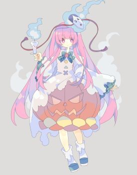 1girl blue_fire bow bowtie bright_pupils candle commentary fire floating floating_object full_body green_bow green_bowtie green_shirt grey_background hand_up hata_no_kokoro highres holding jack-o&#039;-lantern_cutout long_hair long_sleeves mask nikorashi-ka noh_mask orange_skirt pink_eyes pink_hair plaid_clothes plaid_shirt shirt shoes simple_background skirt socks solo star_(symbol) symbol-only_commentary touhou very_long_hair white_pupils white_socks wide_sleeves