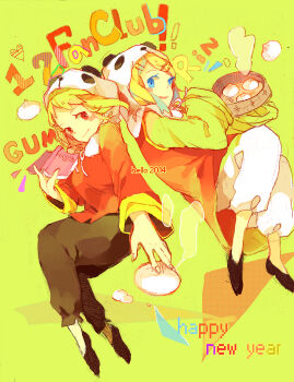 2girls animal_hood bamboo_steamer black_hair black_shoes blue_eyes book brown_pants character_name china_dress chinese_clothes closed_mouth commentary_request copyright_name dress food gumi hair_ornament hairclip hand_up hands_up happy_new_year highres holding holding_book hood hooded_shirt kagamine_rin long_sleeves looking_at_viewer multiple_girls new_year open_book panda_hood pants parted_lips red_dress red_eyes shell_(wwwtrista) shirt shoes short_hair smile steam steamed_bun swept_bangs vocaloid white_pants yellow_background yellow_shirt yi_er_fan_club_(vocaloid)