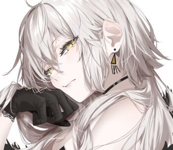 1girl bare_shoulders black_dress black_gloves blush breasts choker commentary_request dress earrings fate/grand_order fate_(series) gloves highres jeanne_d&#039;arc_alter_(fate) jewelry large_breasts long_hair looking_at_viewer ri_o_ne_su solo very_long_hair white_hair yellow_eyes