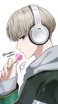1boy blue_eyes candy food from_side headphones hood hooded_jacket jacket kaji_ren lollipop long_sleeves male_focus mangchi_min5ko open_mouth school_uniform short_hair solo twitter_username white_background white_hair wind_breaker_(nii_satoru)