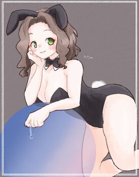 1girl animal_ear_hairband animal_ears ball black_bow black_bowtie black_hairband black_leotard blush bow bowtie breasts brown_hair cleavage commentary_request detached_collar elbow_rest fake_animal_ears fake_tail forehead green_eyes grey_background hairband head_rest highres inset_border large_breasts leaning leaning_on_ball leotard looking_at_viewer medium_hair olto_rondo on_ball original parted_lips playboy_bunny rabbit_ear_hairband rabbit_ears rabbit_tail smile solo strapless strapless_leotard tail