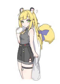 1girl :/ ? animal_ear_fluff animal_ears bag bare_shoulders black_shorts blush bow breasts closed_mouth colored_inner_hair commentary_request cowboy_shot cropped_legs dumpling food from_side green_eyes grey_shirt gusumandesuyo high-waist_shorts highres holding holding_bag holding_food ju_fufu multicolored_hair no_jacket plastic_bag shirt shirt_tucked_in shorts simple_background sleeveless sleeveless_shirt small_breasts solo striped_fur striped_hair tail tail_bow tail_ornament thigh_strap tiger_ears tiger_girl tiger_stripes tiger_tail white_background zenless_zone_zero