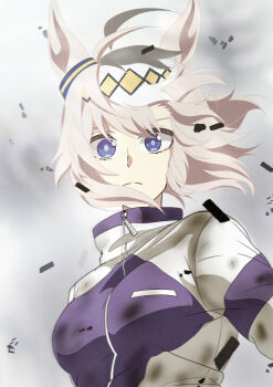 1girl absurdres ahoge blue_jacket closed_mouth commentary debris ear_ornament frown grey_sky hair_ornament hair_up highres horse_girl jacket kasamatsu_tracen_training_uniform looking_at_viewer medium_hair oguri_cap_(umamusume) outdoors overcast ponytail sky solo syukuna_318 track_jacket umamusume umamusume:_cinderella_gray upper_body wind