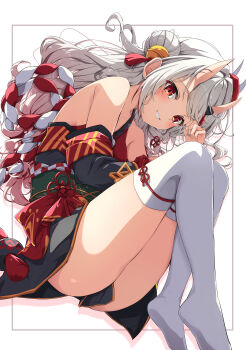 1girl absurdres blush closed_mouth fumi_(fumibeing) gradient_hair grey_hair hair_bun highres hololive horns japanese_clothes kimono long_hair looking_at_viewer multicolored_hair nakiri_ayame nakiri_ayame_(1st_costume) oni red_eyes red_hair red_kimono skin-covered_horns solo streaked_hair thighhighs virtual_youtuber white_thighhighs